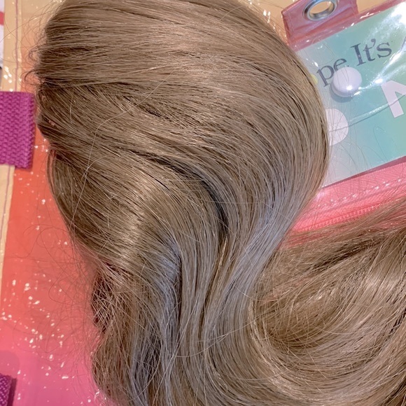 Insert Name Here INH Molly Ponytail in Ash Brown - Picture 10 of 10